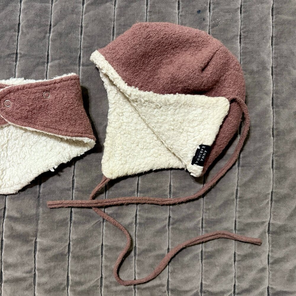 100% soft Italian wool hat and scarf set for baby 12-18m